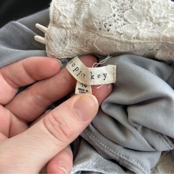 Copper Key Silver Faux Velvet Sleeveless Dress White Lace Collar Girls 14 excell - Picture 11 of 11